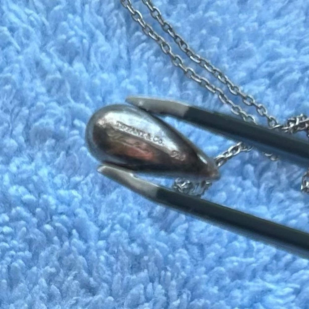 Tiffany & Co. Silver Teardrop Pendant Necklace - Picture 5 of 5